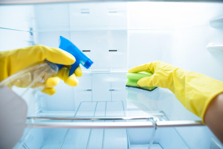 Step by Step Guide to Clean a Commercial Refrigerator 