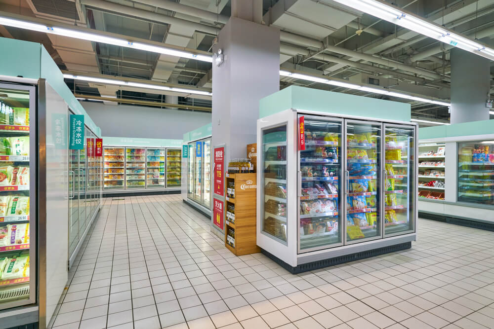 Energy-saving tips for commercial refrigerators and freezers